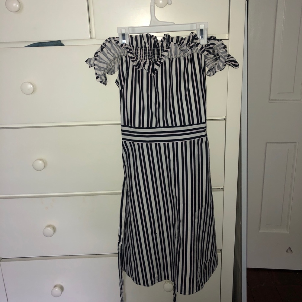 Kate Spade off-the-shoulder dress